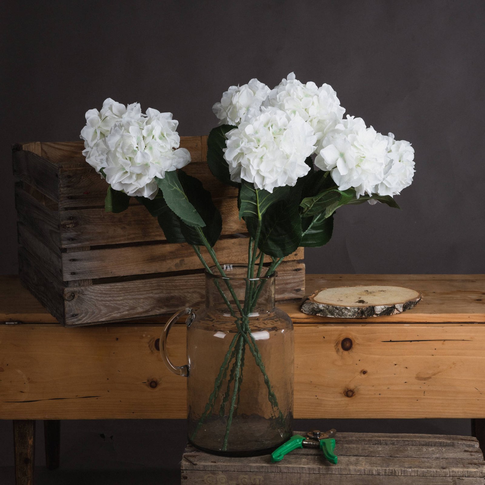 white white small head hydrangea