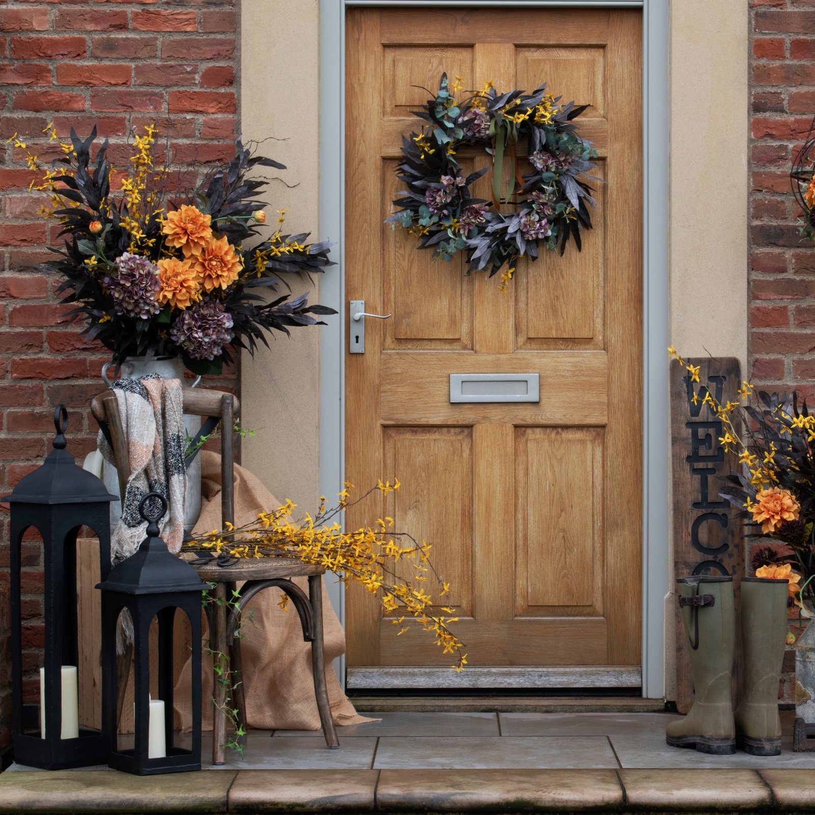 The Art of Staying In: Creating a Warm, Earthy Home for Autumn