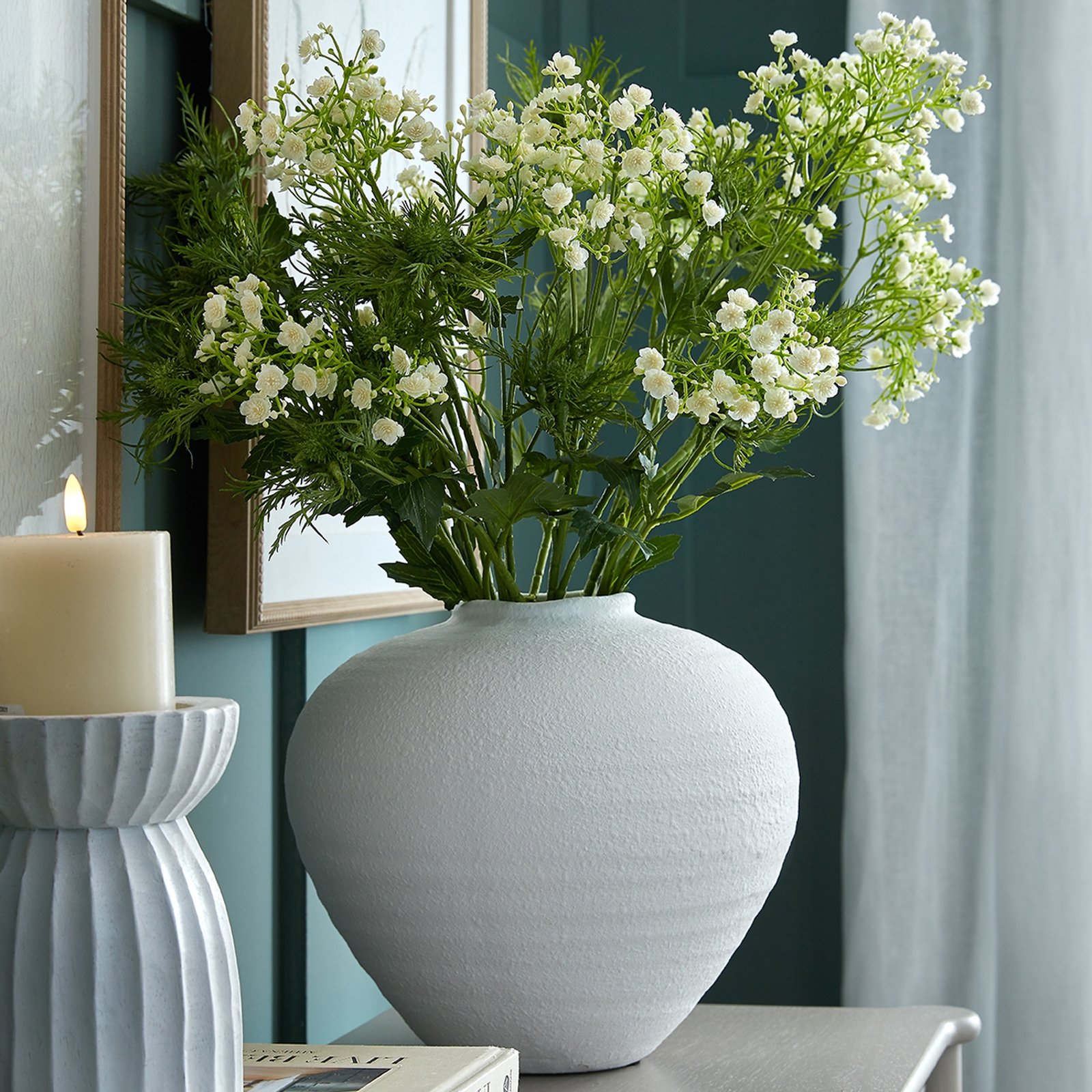Regola Large Matt White Ceramic Vase - Image 5