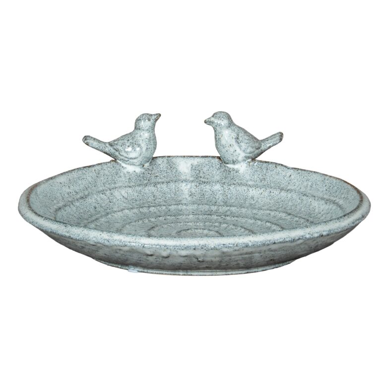 Low-Profile Round Bird Bath